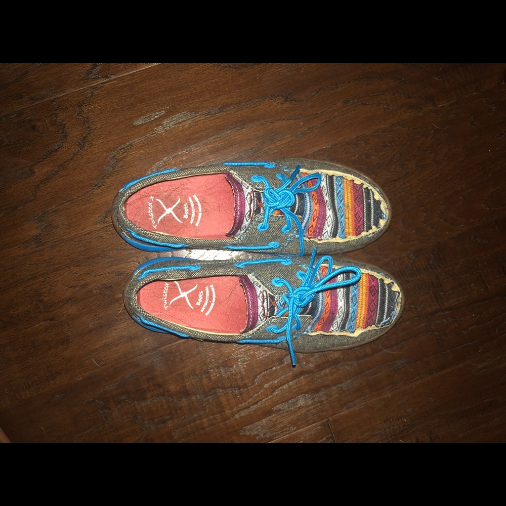 Twisted X’s shoes